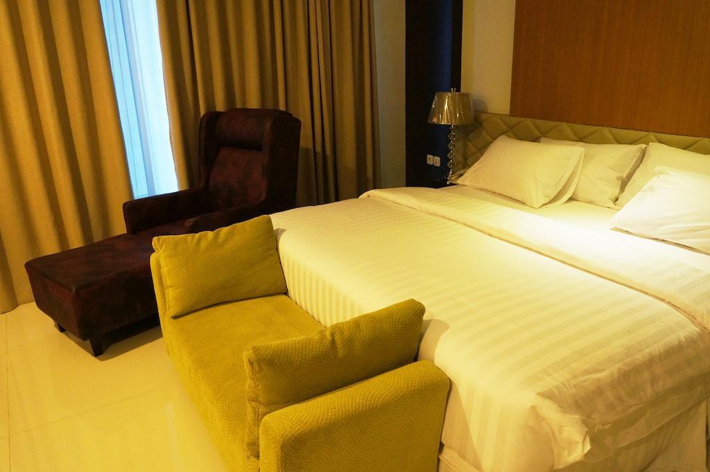 Ameera Hotel Pekanbaru Zewnętrze zdjęcie