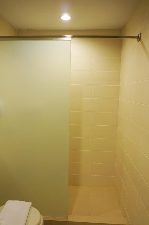 Ameera Hotel Pekanbaru Zewnętrze zdjęcie